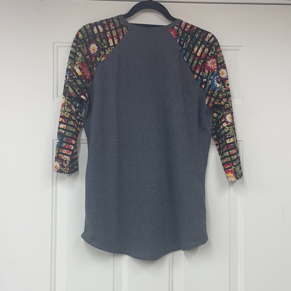 LuLaRoe Randy- M - Picture 2 of 4